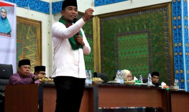 Buka Pendidikan Politik Bagi Pemilih Pemula, Bupati : Bijaklah Memilih Pemimpin