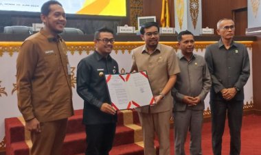 DPRD Pekanbaru Rapat Paripurna Penyampaian Keputusan Rekomendasi terhadap LKPJ Pemerintah Kota Tahun 2023