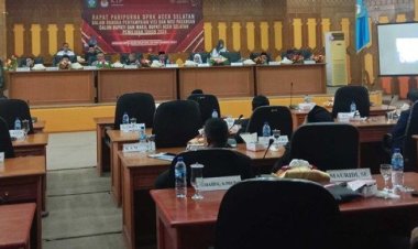 DPRK Aceh Selatan Gelar Rapat Penyampaian Visi & MisI Cabup dan Cawabup Periode 2025-2030.
