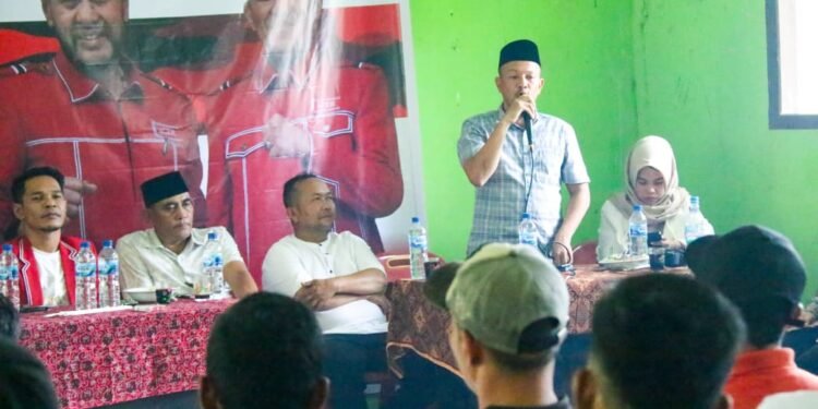Di Depan Masyarakat Kec.Darul Hikmah, Safwandi Janji Lanjutkan Program Pro Rakyat