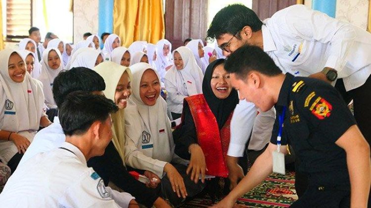 Siswa SMA Negeri 2 Patra Nusa Kec.Manyak Payed diberi Edukasi Kemenkeu Mengajar
