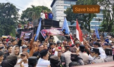 Ribuan Massa dari Berbagai Elemen  Aksi Demo, Minta Walikota Medan Cabut Surat Edaran