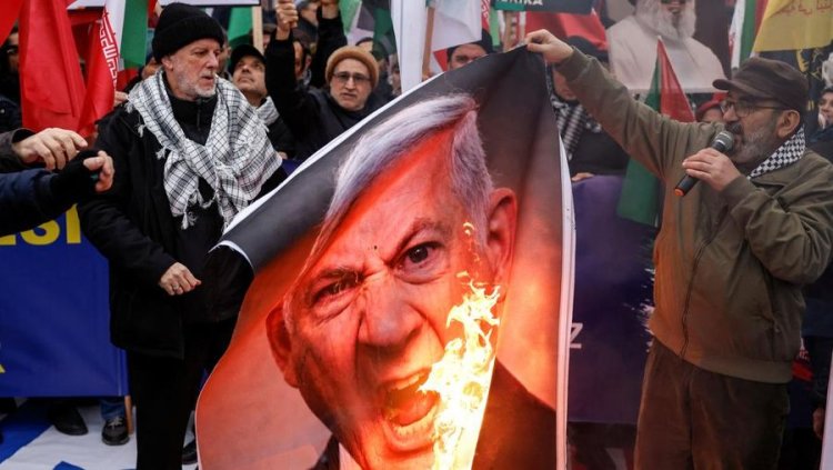 Iran Ancam Serang Pangkalan AS, Ketegangan di Timur Tengah Memanas