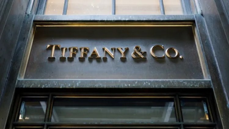 Impor Diduga Tak Sesuai Aturan, Bea Cukai Segel Toko Emas Tiffany & Co